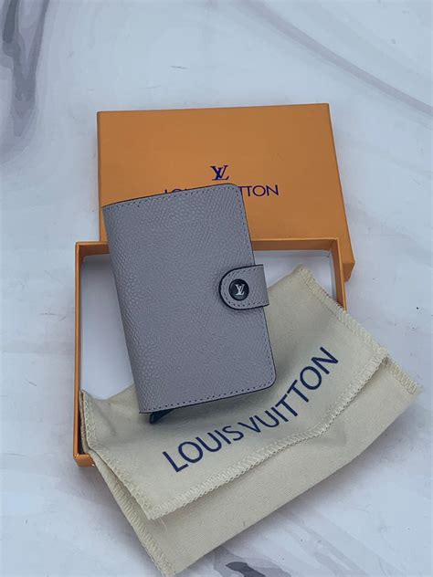 louis vuitton kartlik mekanizmali infini gri 11x7cm - Çanta Nişantaşı