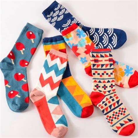 Shop Socks Online From These Top Brands | LBB