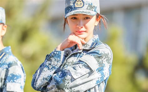 杨幂真正男子汉跑步杨幂真正男子汉跑步动图第几集2022已更新今日图集