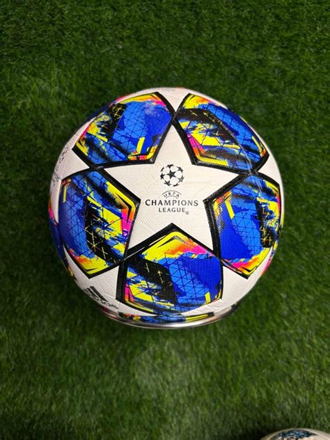 Champion League Official Match Ball Replica(5 Size)