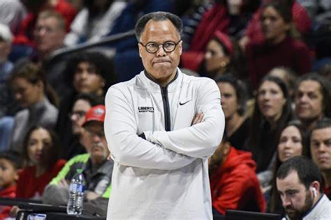 Liberty head coach Ritchie McKay signs contract extension through 2030 ...