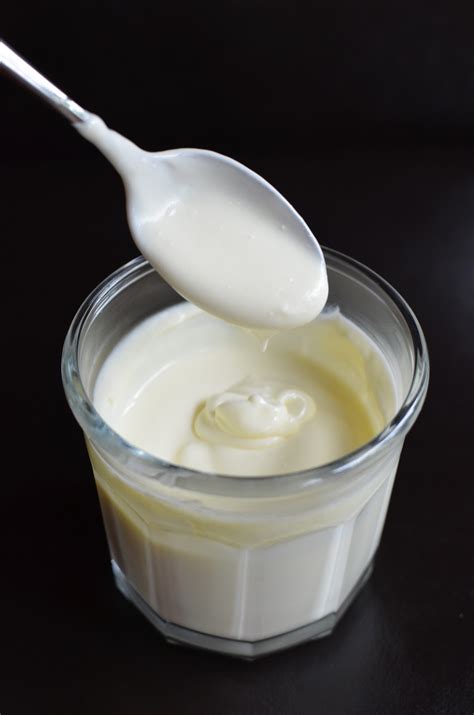 Playing with Flour: Making crème fraîche