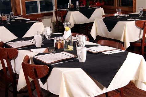 MANOIR D'ORSENNENS (Lac-Megantic) - Guesthouse Reviews, Photos, Rate ...