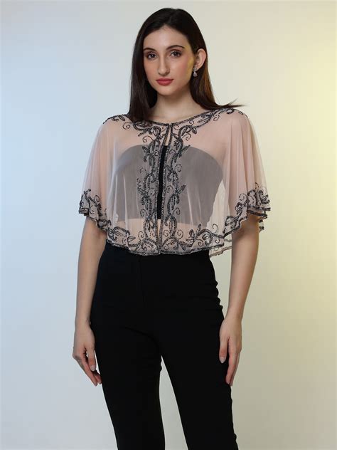 Adele Party Shrug – Debonatella