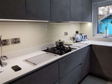 Glass Backsplash For Kitchen Cabinets Glass Backsplash | Glass Design