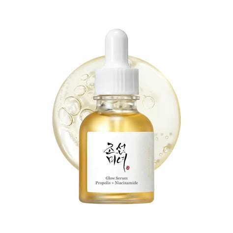 The 5 benefits of niacinamide experts want you to know about | Vogue India