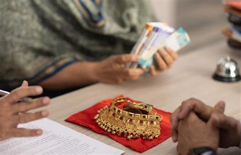 நகைக் கடன் மதிப்பு 75%-ல் இருந்து 85% ஆக உயர்வு - யாருக்குப் பொருந்தும் ...