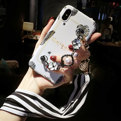 モノトーン リボン ストラップ フラワー チャーム iPhone シェルカバー ケース ホワイト ★ iPhone 6 / 6s ...