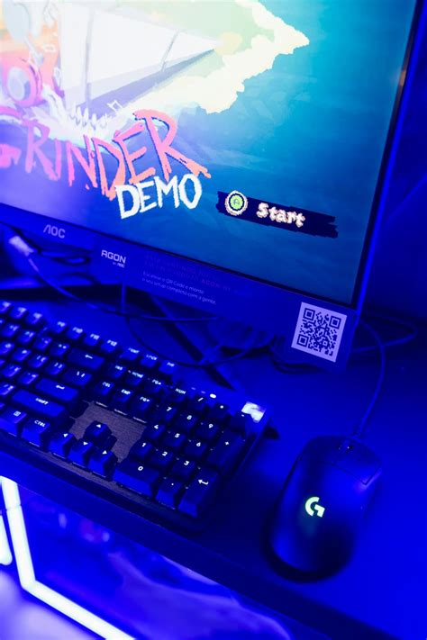 Monitor Keyboard Mouse 的图像结果