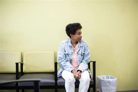 Adult Outpatient Program | Momentum for Health