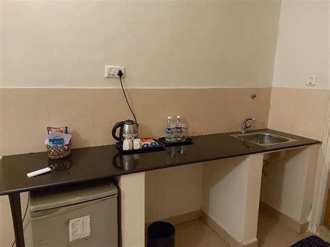 AASTHA ESCAPE RESORT (Goa/Calangute) - Resort Reviews, Photos, Rate ...