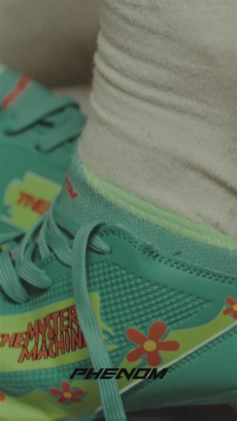 Scooby-Doo Mystery Machine Football Cleats - Velocity 3.0 by Phenom El ...