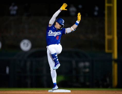 Dodgers, Kiké Hernández agree to new deal: ‘Walking through the open ...