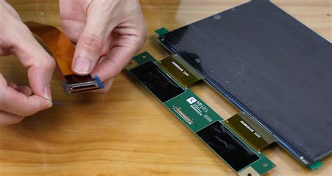 Screen Replacement Guide 的图像结果