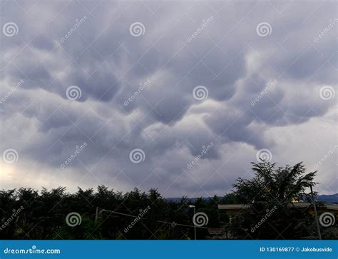 Asperatus Mammatus Ondulatus Clouds Formation Stock Image - Image of ...