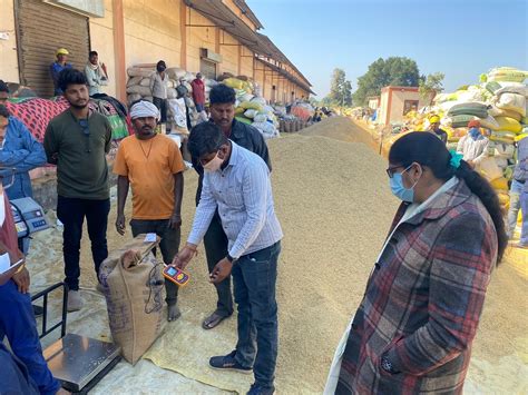 Make arrangements for seating and water for farmers in procurement ...