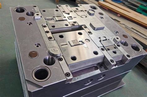 Injection Compression Molding Process 的图像结果