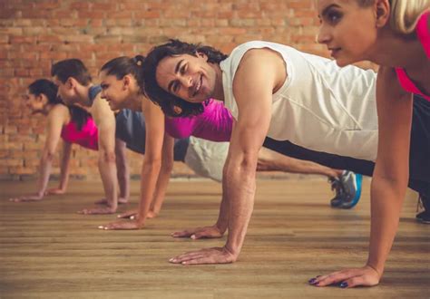 People Doing Sports 的图像结果
