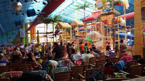 Sahara Sam's Oasis Indoor Water Park - See Mom Click