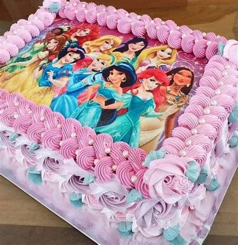 layered cakes near me