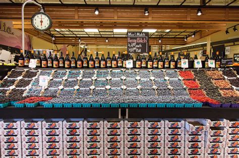 METROPOLITAN MARKET MAGNOLIA - Seattle WA - Hours, Directions, Reviews ...