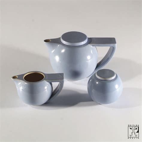 Modernist ceramic tea set - ZEITLOS – BERLIN