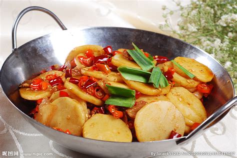 干锅土豆片,中国菜系,食品餐饮,摄影,汇图网www.huitu.com