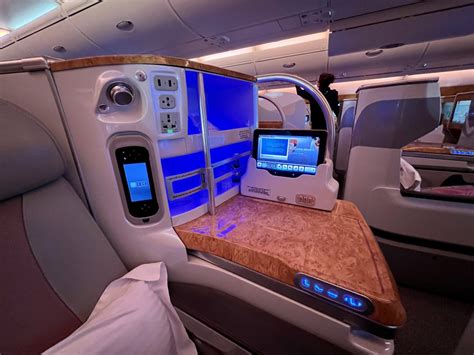 Emirates A380 Business Class 的图像结果
