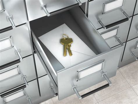 Rs 18 lakh cash in bank locker destroyed by termites; Know the rules ...