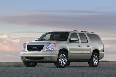 GMC Yukon XL III (GMT900) 2007 - 2013 Specs and Technical Data, Fuel Consumption, Dimensions - width of yukon xl