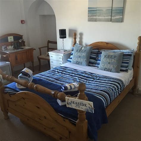 THE BEACH HOUSE (Lowestoft, Suffolk) - B&B Reviews, Photos, Rate ...