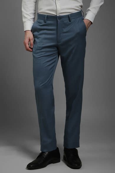 Buy Men Blue Slim Fit Solid Flat Front Formal Trousers Online ...
