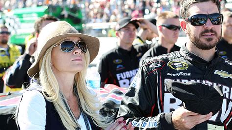 NASCAR: Martin Truex Jr.'s girlfriend, from Michigan, fights ovarian cancer