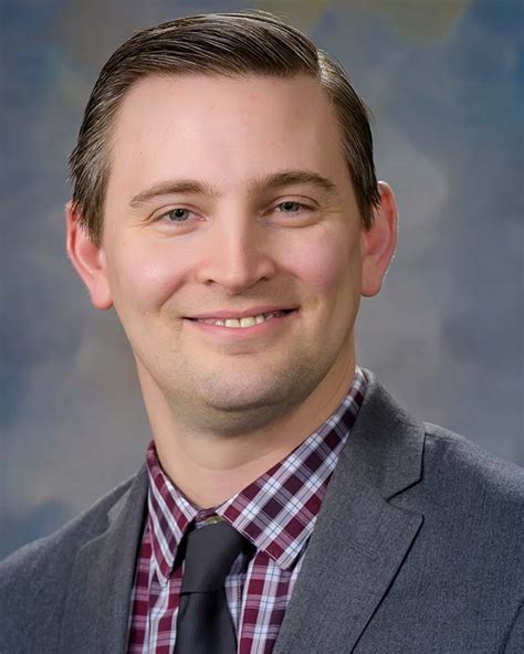 Computer Electronics Store Near Me 的图像结果