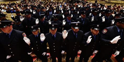 NYFD Paramedic 的图像结果