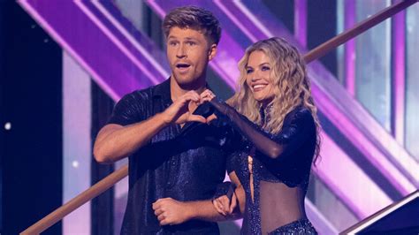 Voting for Robert Irwin and Witney: How to Vote on DWTS Tonight