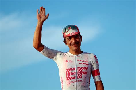 Una ‘infección gastrointestinal’ deja a Richard Carapaz fuera del Tour ...