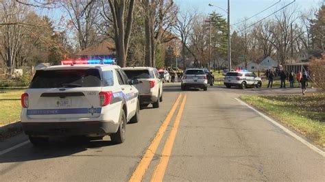 Suspect shot after trying to run over Fort Wayne police officer | wthr.com