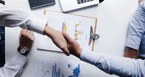 Blue Business Handshake PNG 的图像结果