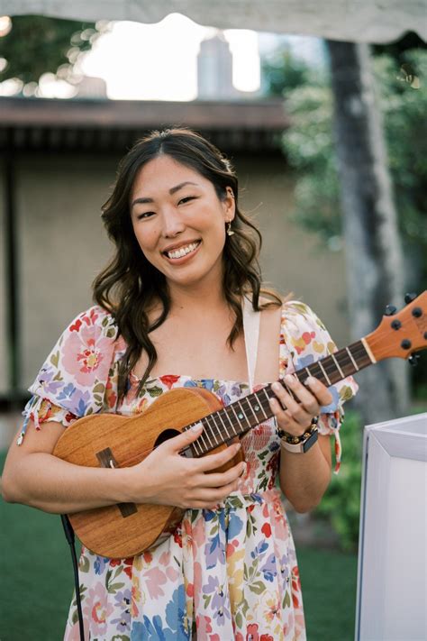 Musician Lauren Baba Performs at BASALT Restaurant @ Dukes Lane Market ...