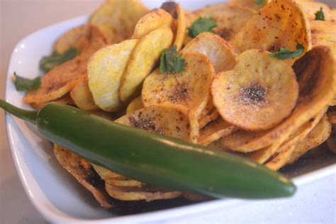 Spicy Coconut Plantain Chips With Salsa Rosada - ArepasDelGringo