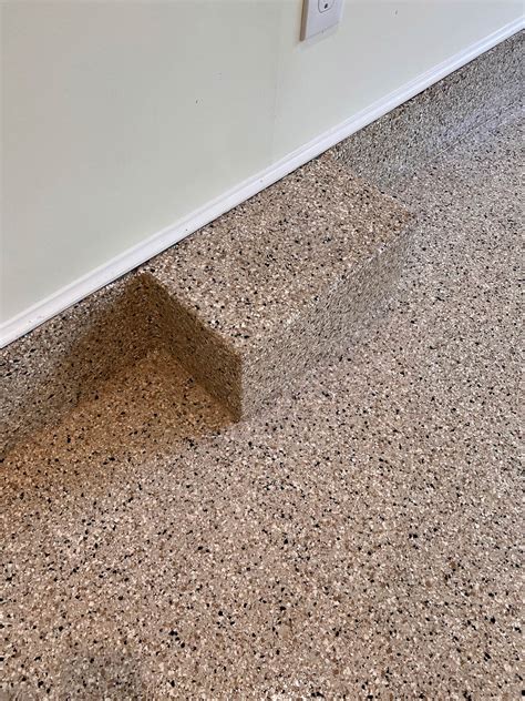 REVISTA MARCO GARAGE - Duraamen Engineered Products, Inc.