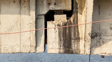 Ahmedabad Municipal Corp notices cracks on Subhash Bridge Bent ...