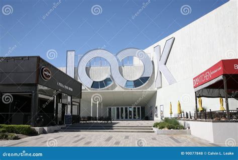 Look Cinema Dallas, Texas editorial stock photo. Image of fare - 90077848