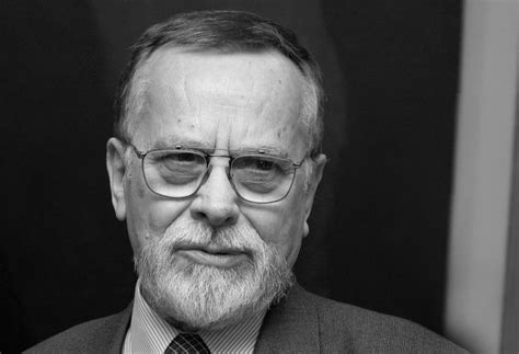 Obituário do Prof. Dr. Wiesław Domasłowski - Projeto de arquitetura Suécia