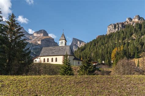 Benvenuti a Mazzin di Fassa Dolomiti | Trentino
