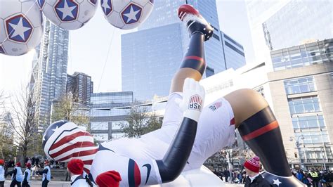 Fox 2Q 23 earnings: NFL, World Cup ad revenue boost results