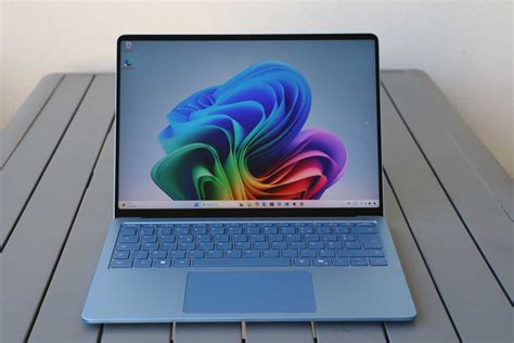 Microsoft Surface Laptop 的图像结果