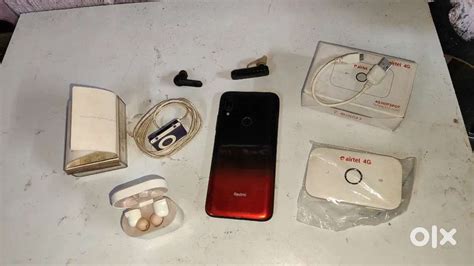 Phone, earphone, Airtel Wi-Fi, iPod - Accessories - 1805795036