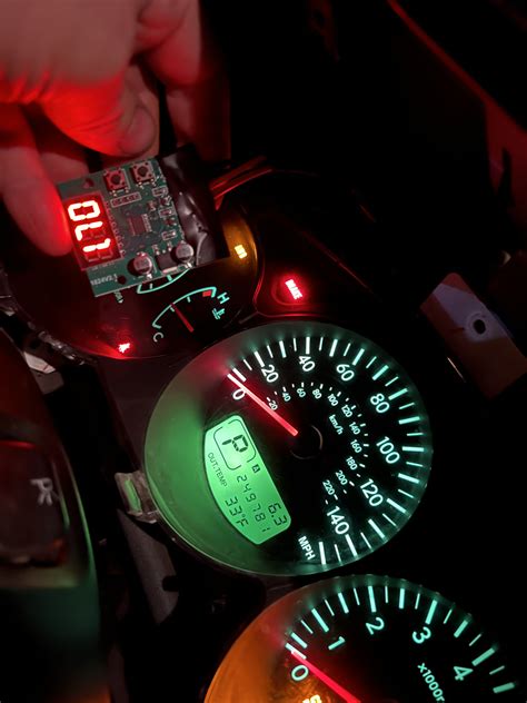 Переводим мили в км/ч — Subaru Forester (SF), 2 л, 2001 года ...